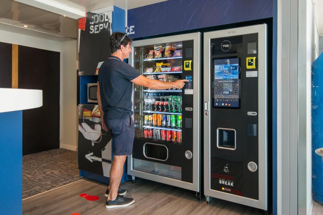 Ibis Budget Pertuis Portes Du Luberon Luaran gambar