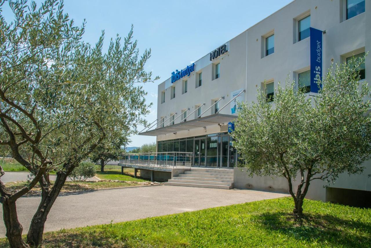 Ibis Budget Pertuis Portes Du Luberon Luaran gambar